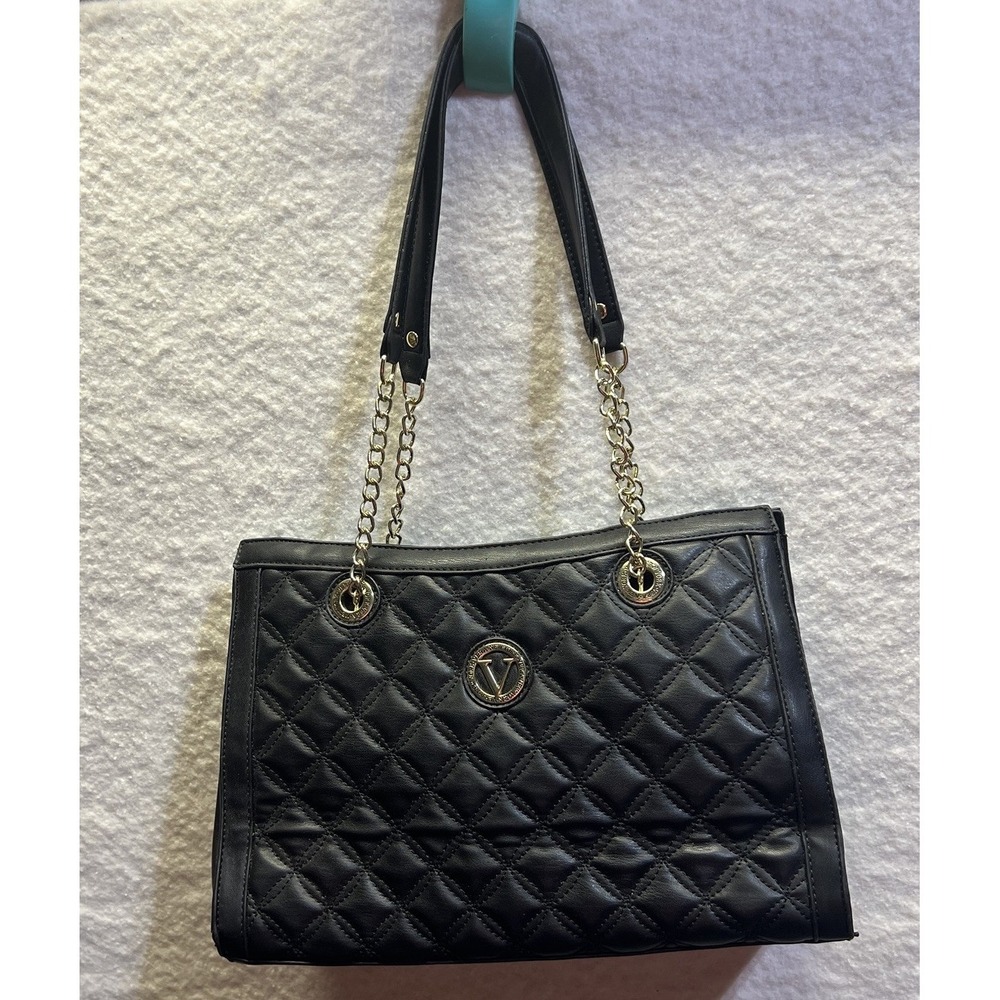 Vera New York Black Quilted Faux Leather Shoulder Bag Gold Chain Tote RN137646